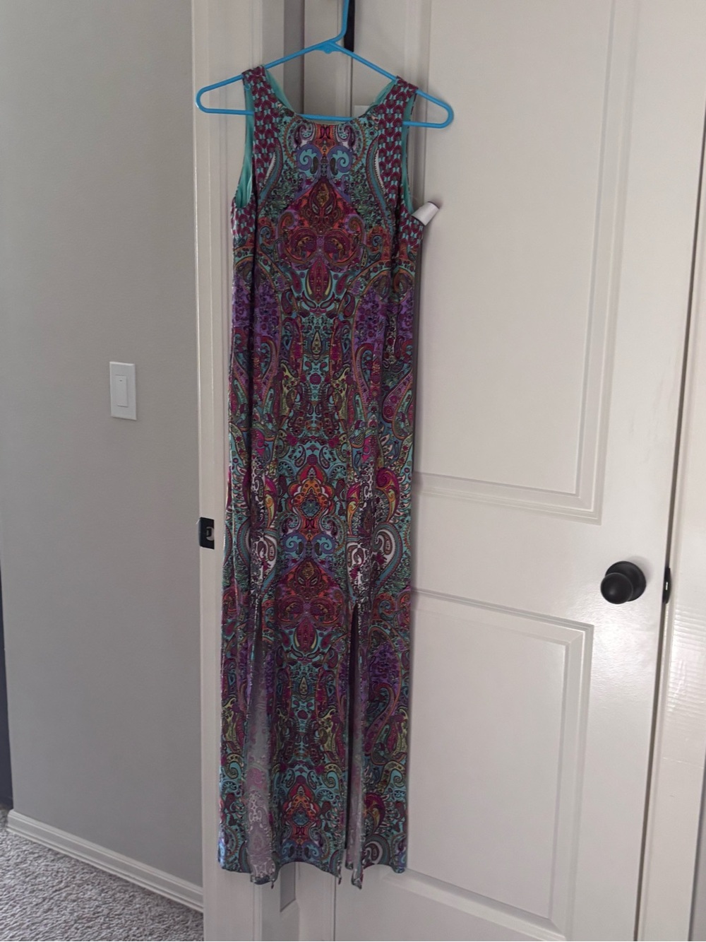 Sleeveless Multicolor Paisley Maxi Dress - London Times
